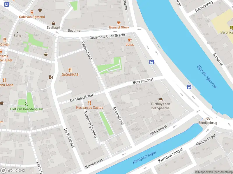 Ambulance met gepaste spoed naar de Burretstraat in Haarlem