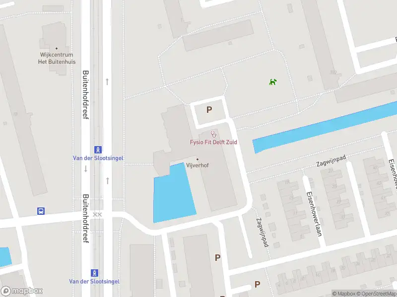 Ambulance met grote spoed naar de Zagwijnpad in Delft