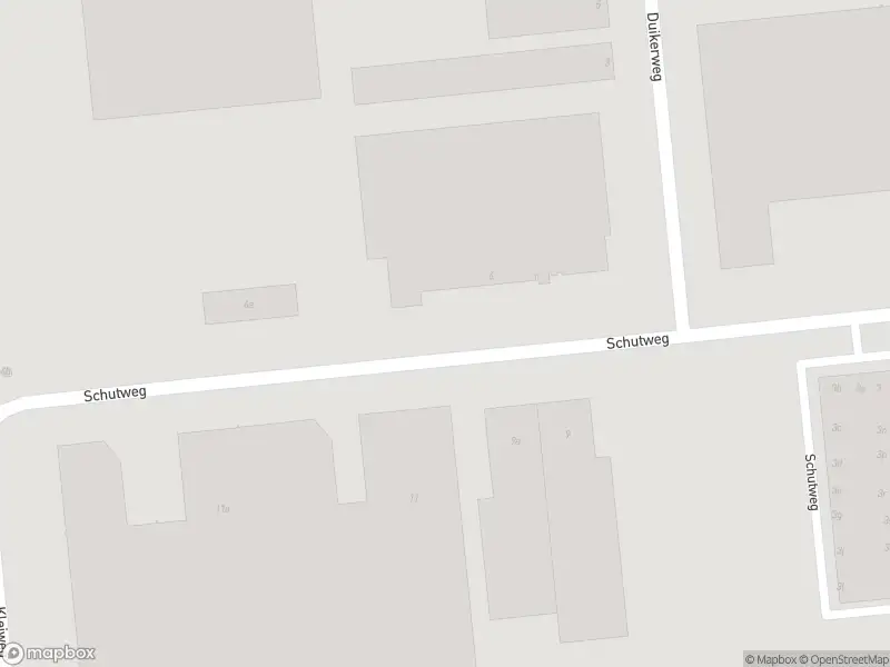 Brandweer met gepaste spoed naar de Schutweg in Waalwijk