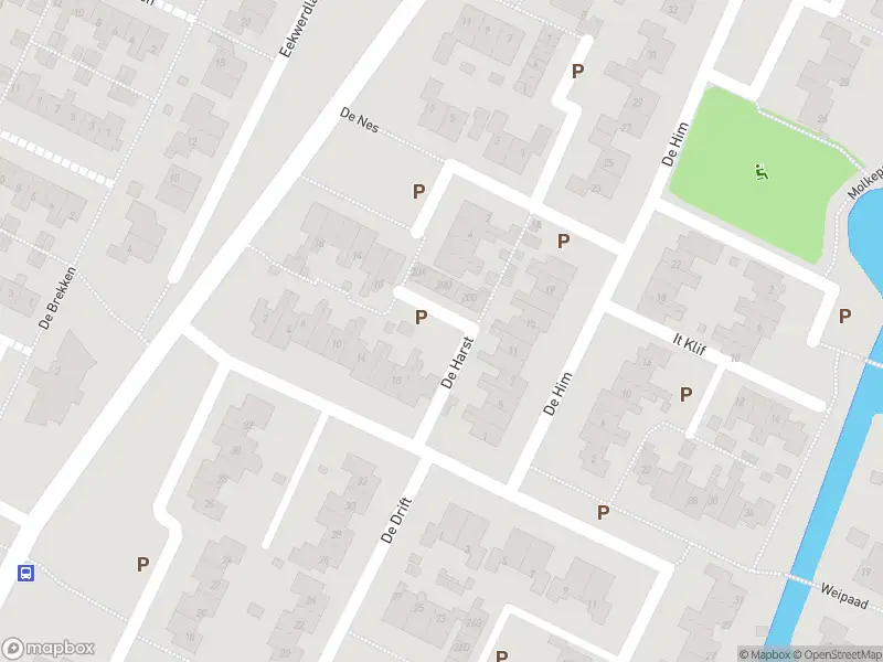 Brandweer met gepaste spoed naar de Eekwerdlaan in Bolsward