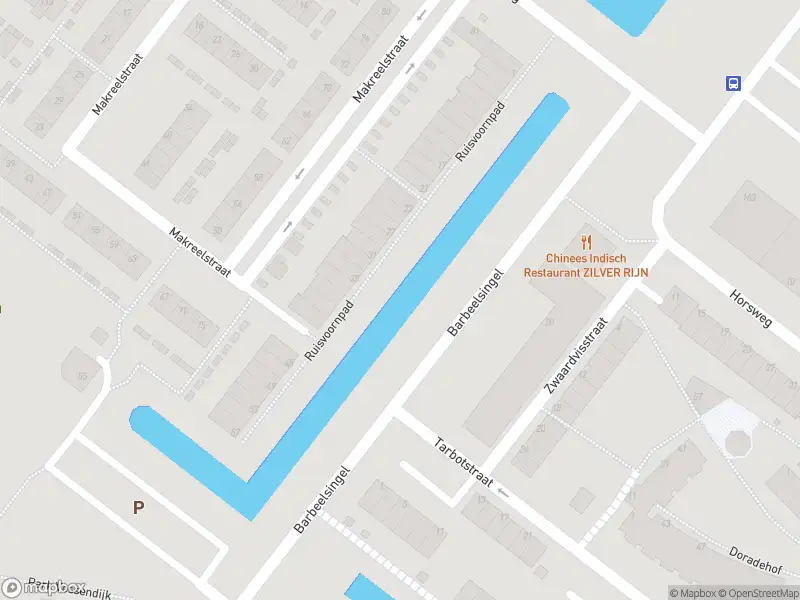 Brandweer met gepaste spoed naar de Barbeelsingel in Hoogvliet Rotterdam vanwege afgaan automatisch brandalarm