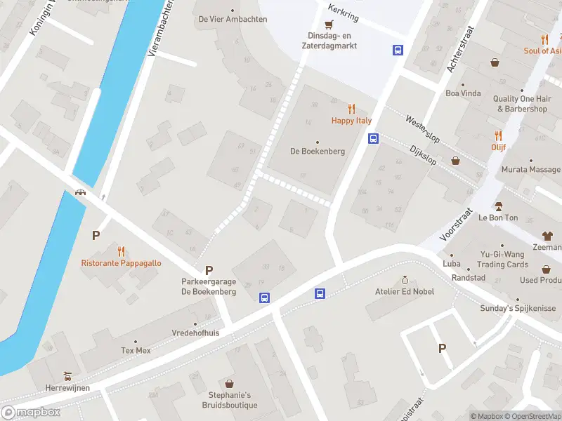 Ambulance met gepaste spoed naar de Kees de Groenplein in Spijkenisse