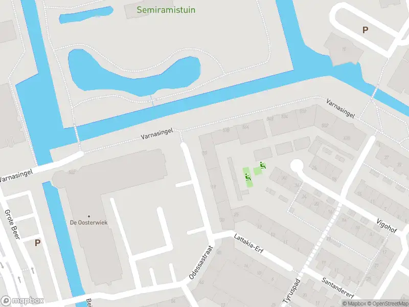 Ambulance met gepaste spoed naar de Odessastraat in Rotterdam