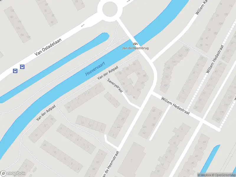 Ambulance met grote spoed naar de Saverystraat in Alkmaar