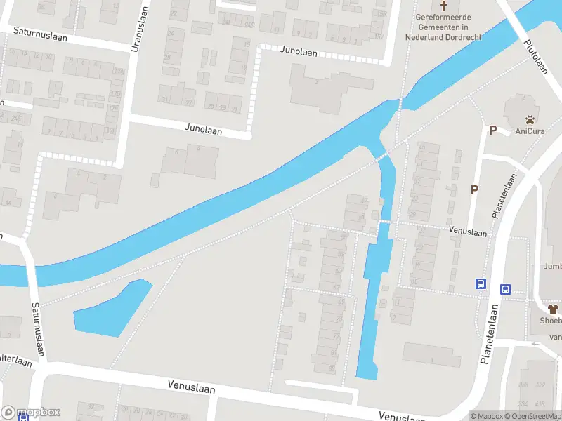 Politie naar de Sterrenburgplein in Dordrecht vanwege dier(en) in nood