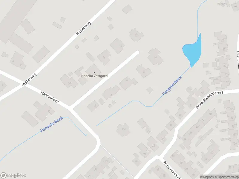 Brandweer met grote spoed naar de Prinses Amaliahof in Nunspeet vanwege gebouwbrand