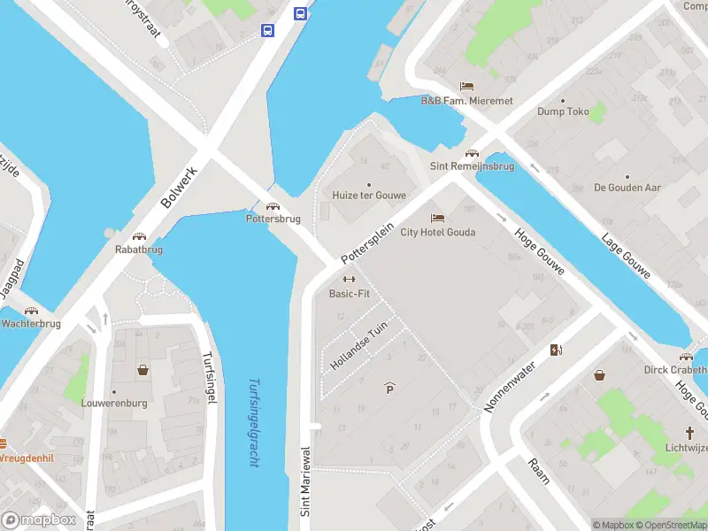 Ambulance met gepaste spoed naar de Pottersplein in Gouda