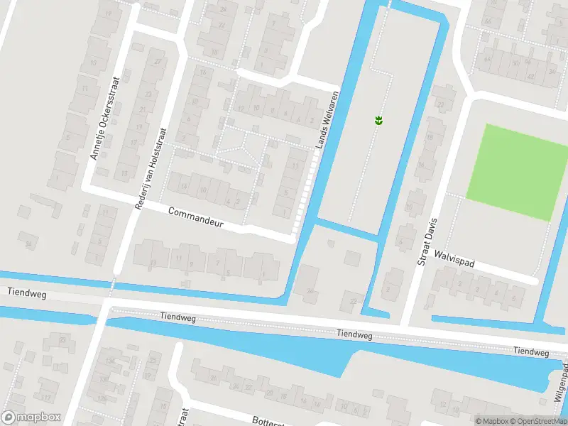 Ambulance met gepaste spoed naar de Lands Welvaren in Krimpen aan de Lek