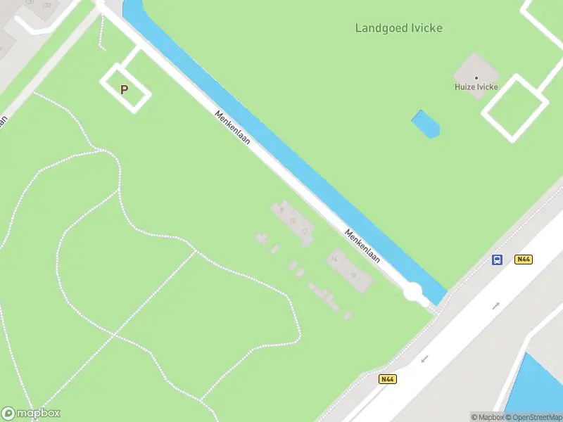 Ambulance met grote spoed naar de Menkenlaan in Wassenaar