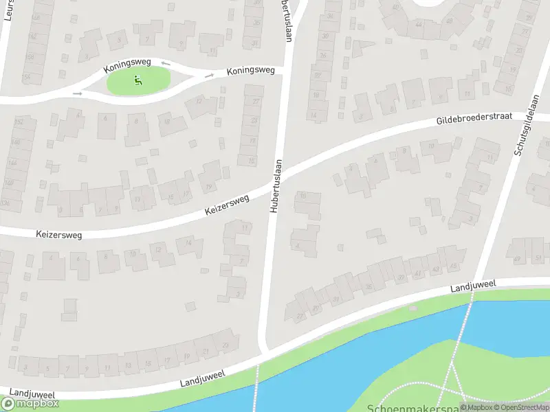 Politie met grote spoed naar de Hubertuslaan in Etten-Leur vanwege letsel