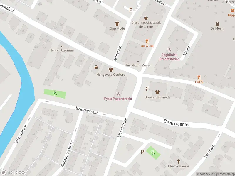 Ambulance met gepaste spoed naar de Eilandstraat in Papendrecht