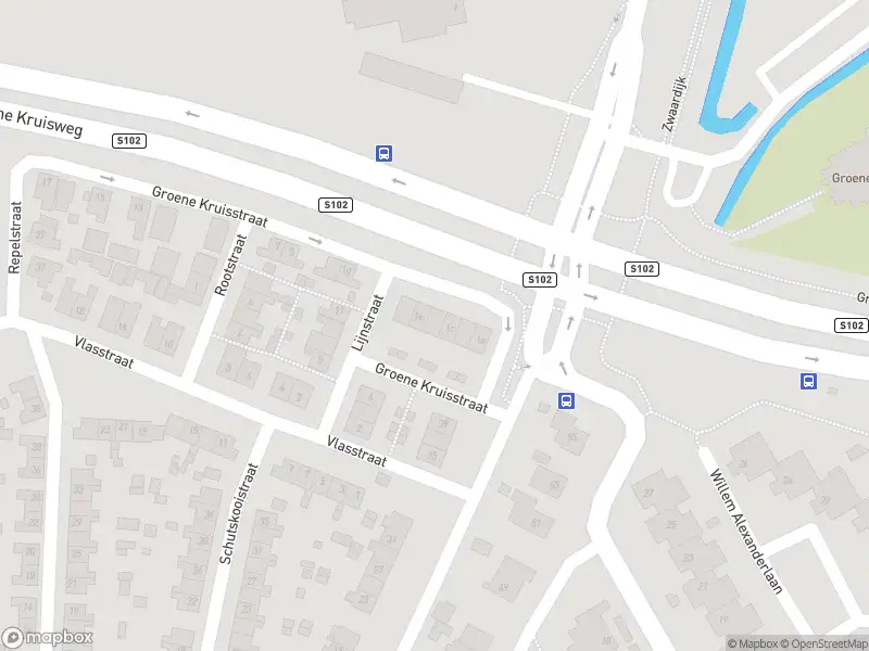 Ambulance met grote spoed naar de Groene Kruisstraat in Poortugaal