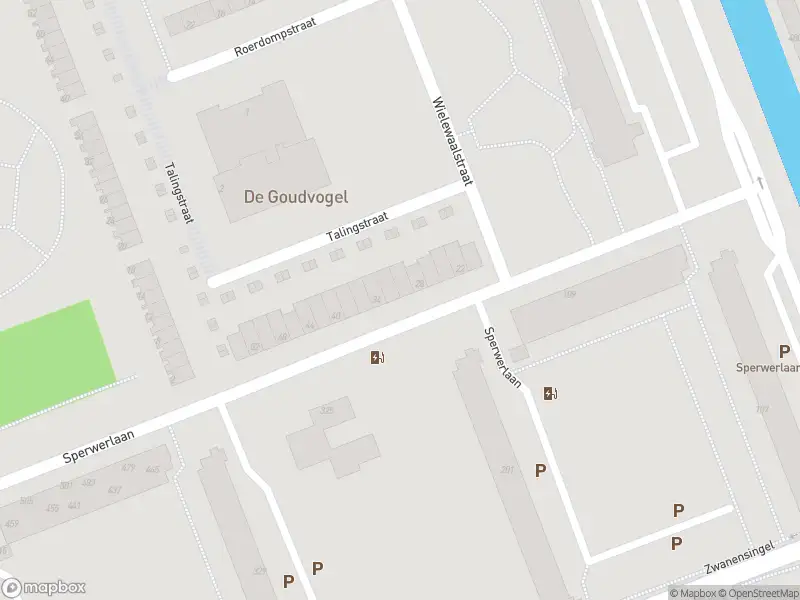 Ambulance met grote spoed naar de Sperwerlaan in Vlaardingen