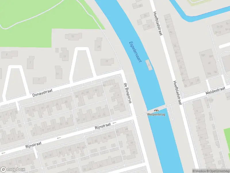 Brandweer met gepaste spoed naar de De Bosporus in Emmeloord vanwege stormschade