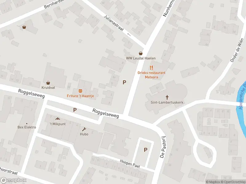 Brandweer en politie met grote spoed naar de Kerkplein in Haelen vanwege middelgrote brand