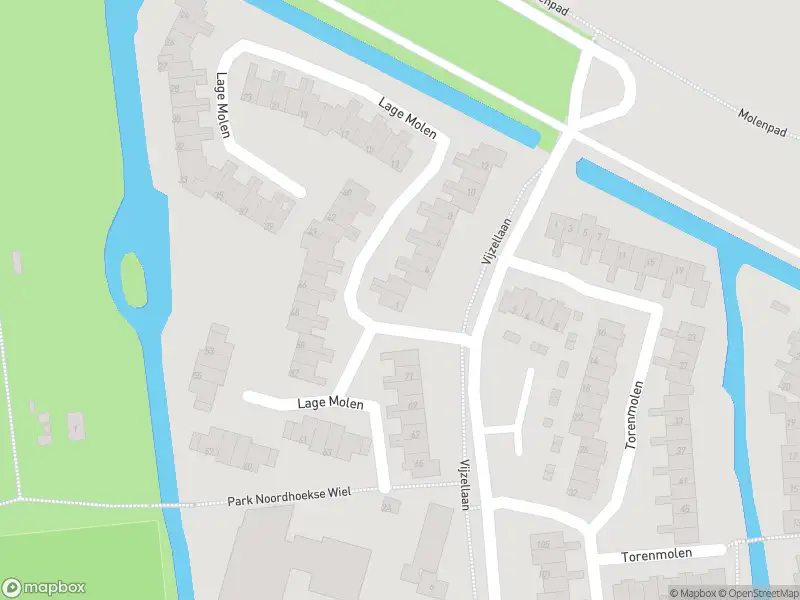 Ambulance met gepaste spoed naar de Lage Molen in Papendrecht