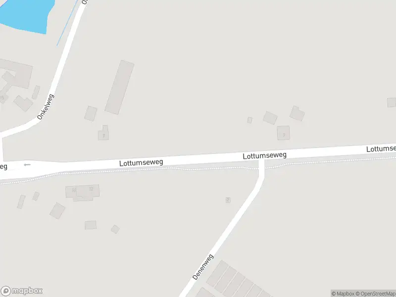 Ambulance met grote spoed naar de Lottumseweg in Melderslo