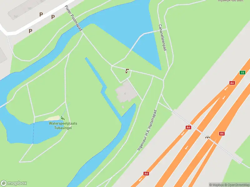 Ambulance met grote spoed naar de Pieter Postmapad in Rijswijk
