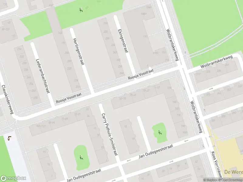 Ambulance met gepaste spoed naar de Roosje Vosstraat in Amsterdam