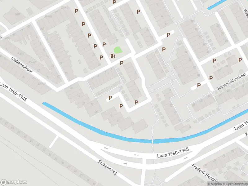 Brandweer met grote spoed naar de Willem de Zwijgerstraat in Maassluis vanwege stankoverlast