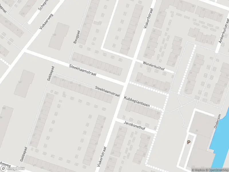 Ambulance met gepaste spoed naar de Steekhaamstraat in Hoogvliet Rotterdam