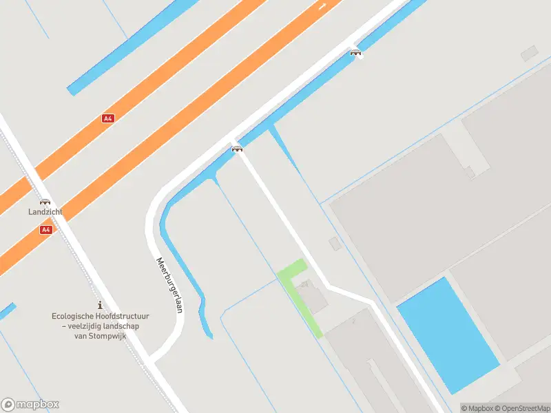 Ambulance met grote spoed naar de Doctor van Noortstraat in Leidschendam