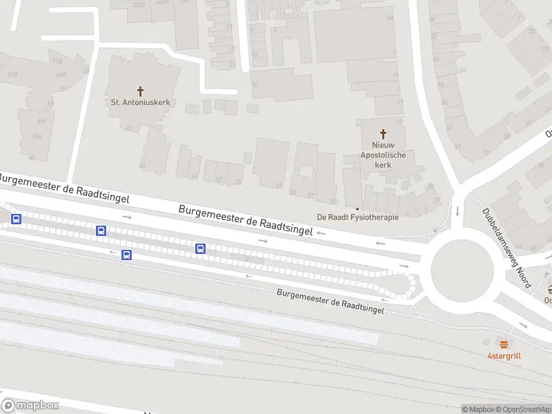 Ambulance met grote spoed naar de Burgemeester de Raadtsingel in Dordrecht