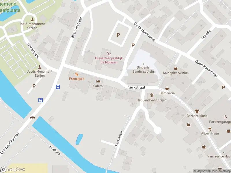 Ambulance met grote spoed naar de Kerkstraat in Strijen