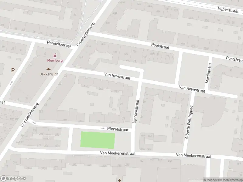 Ambulance met grote spoed naar de Van Reynstraat in Rotterdam