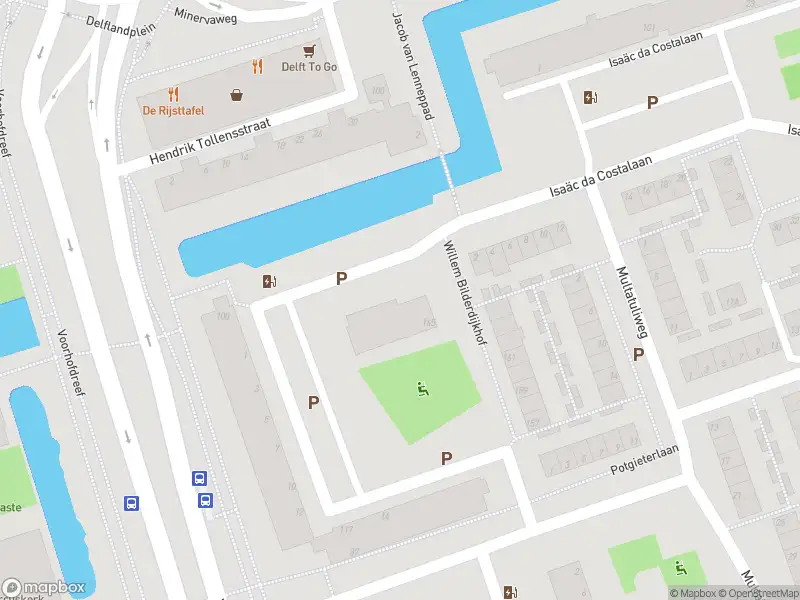 Ambulance met grote spoed naar de Aart van der Leeuwlaan in Delft
