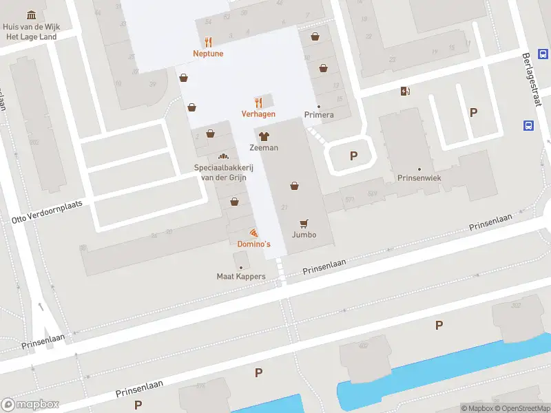 Ambulance met gepaste spoed naar de Samuel Esmeijerplein in Rotterdam