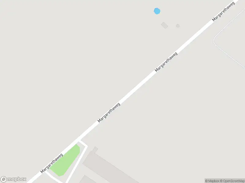 Brandweer en politie met grote spoed naar de Margarethaweg in Oostburg vanwege voertuigen te water