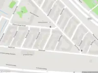 Ambulance met grote spoed naar de Schokkerstraat in Rotterdam