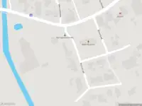 Brandweer met grote spoed naar de Kerkstraat in Hellum vanwege gebouwbrand