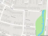 Politie naar de Ommerbos in Enschede vanwege aanrijding met letsel