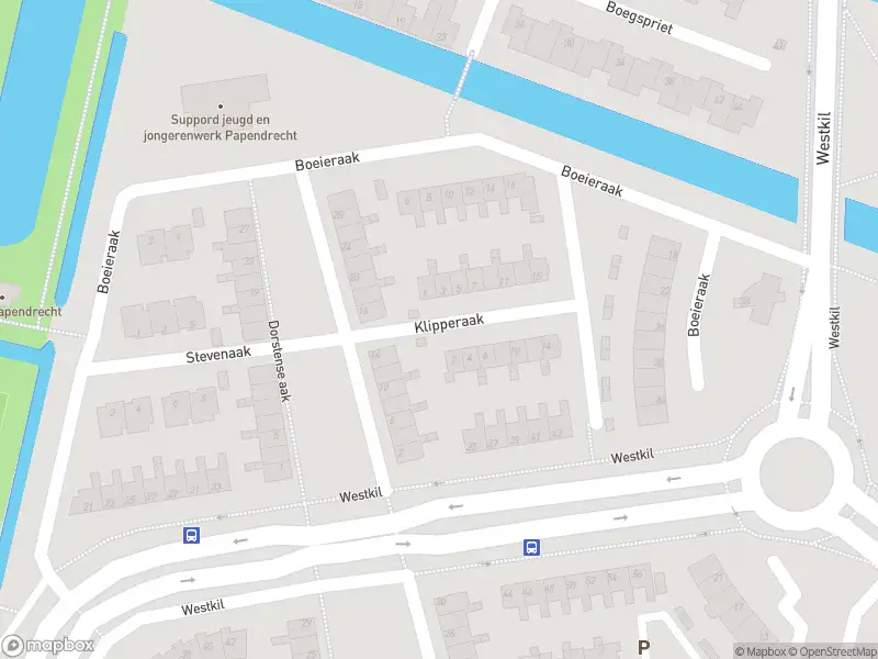 Ambulance met grote spoed naar de Klipperaak in Papendrecht