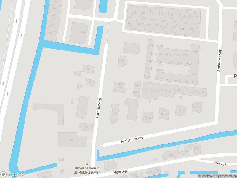 Ambulance met gepaste spoed naar de Carnisseweg in Barendrecht