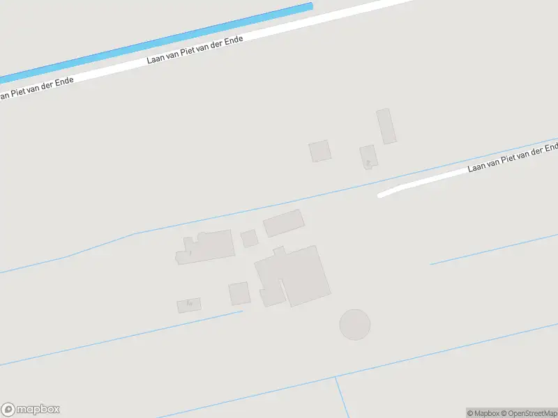 Ambulance met grote spoed naar de Laan van Piet van der Ende in Schipluiden