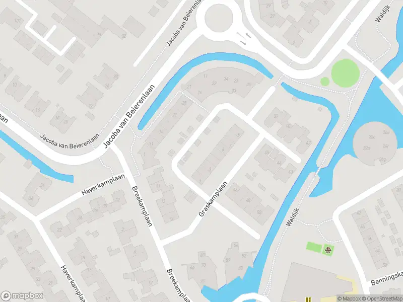 Ambulance met gepaste spoed naar de Graskamplaan in Uitgeest