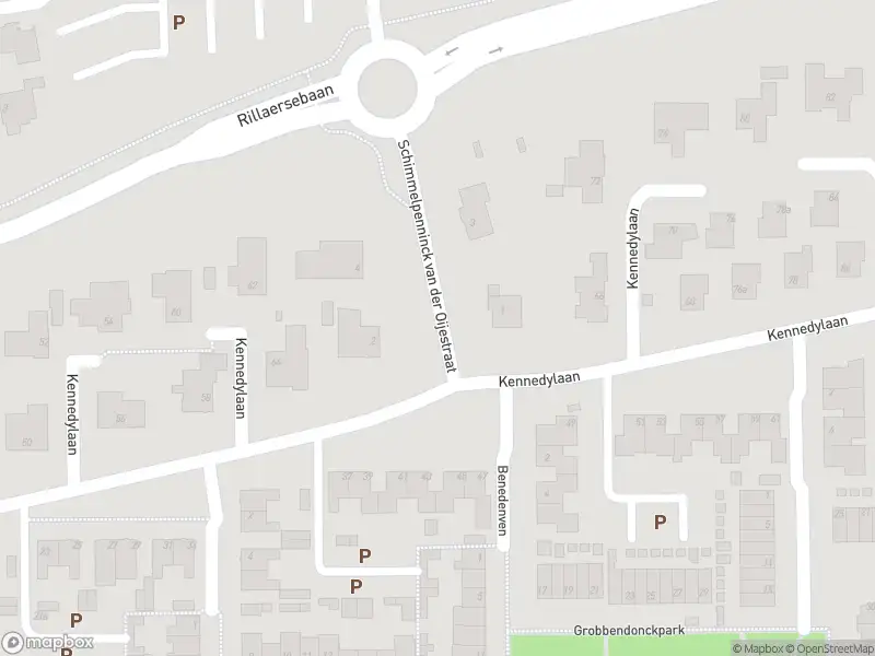 Brandweer met grote spoed naar de Schimmelpenninck van der Oijestraat in Goirle vanwege gebouwbrand