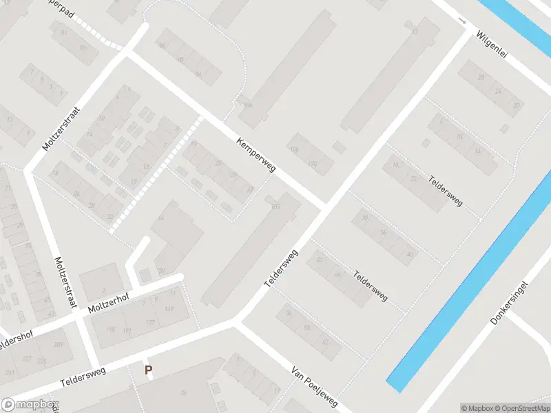 Ambulance met grote spoed naar de Teldersweg in Rotterdam