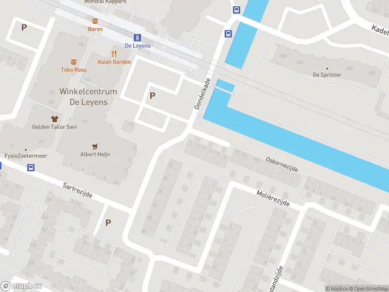 Ambulance met grote spoed naar de Osbornezijde in Zoetermeer