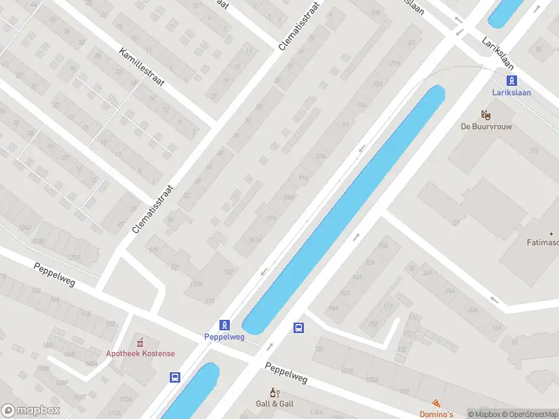 Ambulance met gepaste spoed naar de Kastanjesingel in Rotterdam