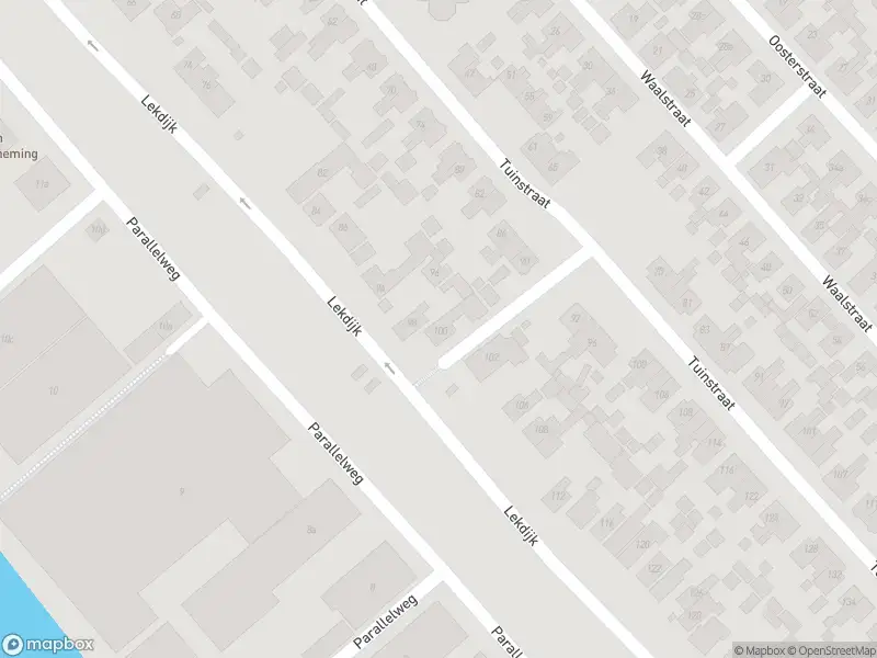 Ambulance met grote spoed naar de Lekdijk in Krimpen aan den IJssel