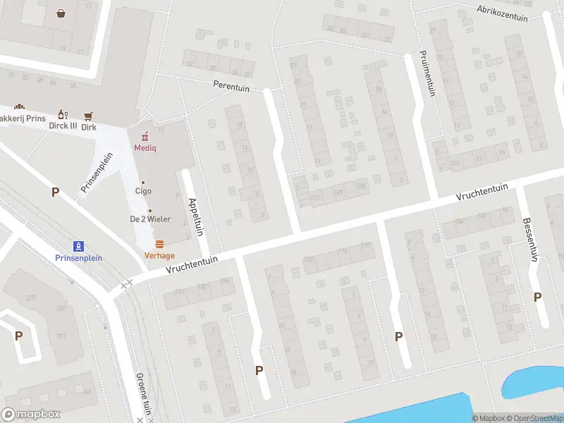 Ambulance met grote spoed naar de Perentuin in Rotterdam