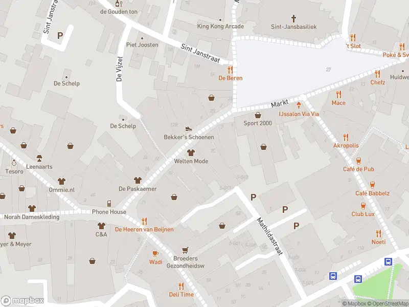 Brandweer met gepaste spoed naar de Kegelstraat in Oosterhout vanwege wateroverlast