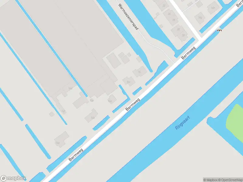 Ambulance met grote spoed naar de Bermweg in Nieuwerkerk aan den IJssel