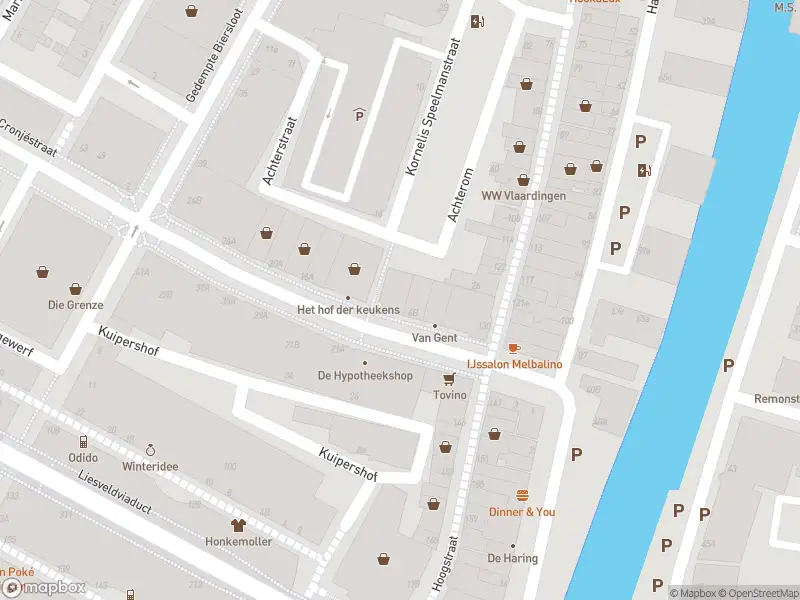 Ambulance met gepaste spoed naar de Korte Hoogstraat in Vlaardingen