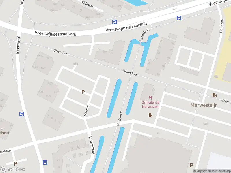 Brandweer met grote spoed naar de Zandwal in Nieuwegein vanwege afhijsen patient