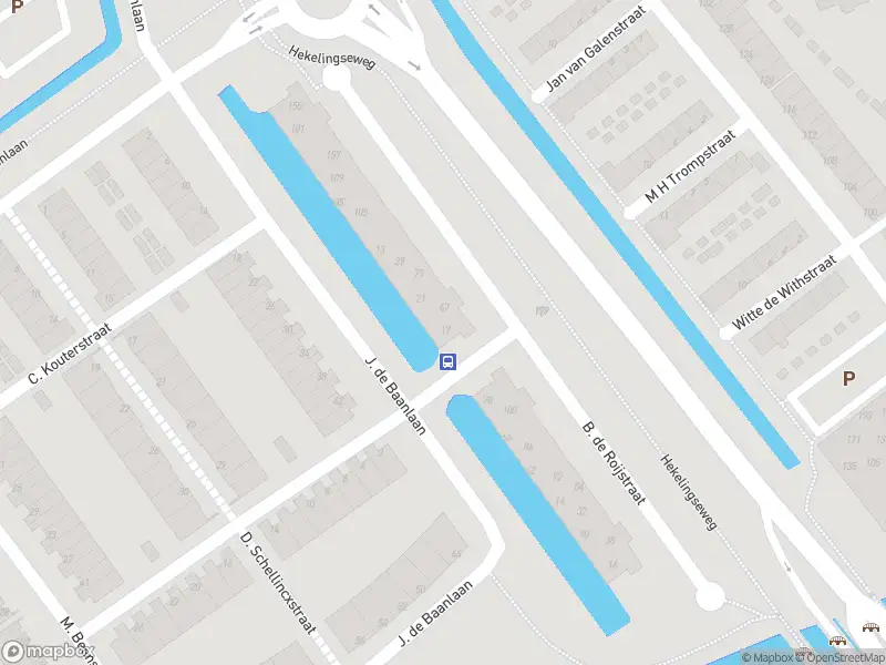 Ambulance met gepaste spoed naar de B. de Roijstraat in Spijkenisse